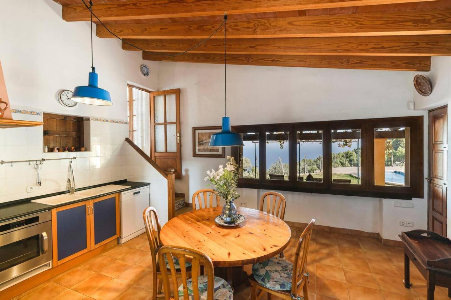 Vila Casa Tramuntana Valldemossa  Pokoj fotografie